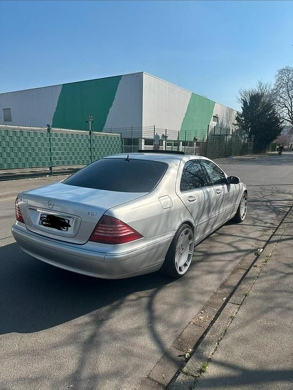 Gebraucht Mercedes S320 204 PS (150 kW) 2003 Silber Limousine