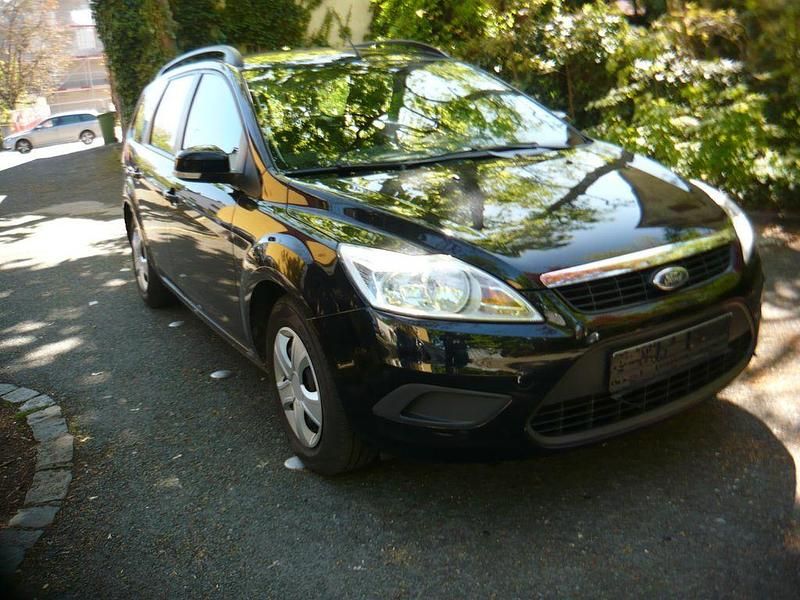 Usata Ford Focus 101 CV (74 kW) 2011 Nero Berlina