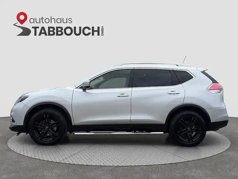 Gebraucht Nissan X-Trail Tekna 163 PS (119 kW) 2018 Silber SUV