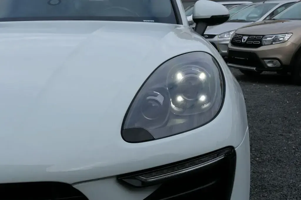Gebraucht Porsche Macan 252 PS (185 kW) 2017 Weiß SUV