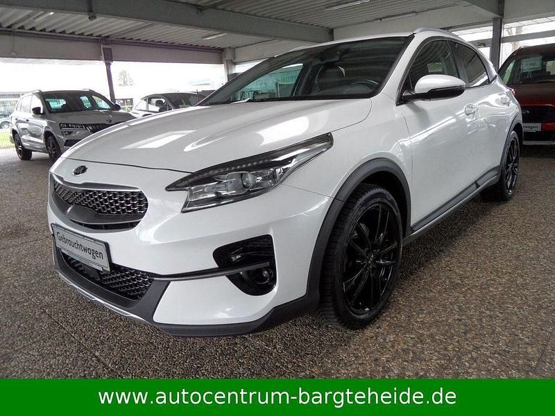 Gebraucht Kia XCeed Spirit 140 PS (102 kW) 2020 Weiß SUV