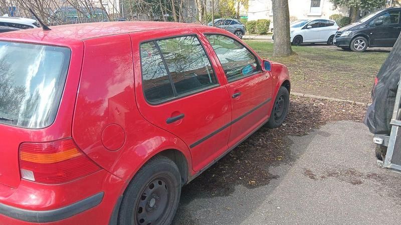 Gebraucht VW Golf IV Comfortline 75 PS (55 kW) 2001 Rot Limousine