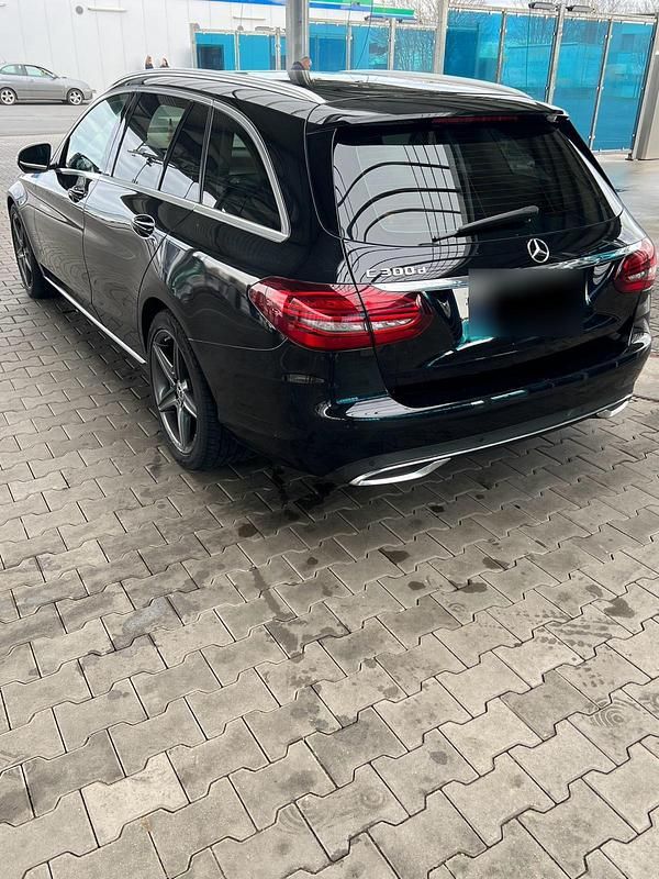 Gebraucht Mercedes C300 245 PS (180 kW) 2019 Schwarz Kombi