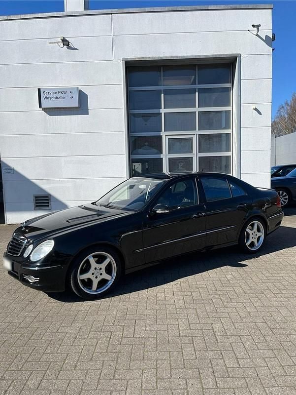 Gebraucht Mercedes E350 272 PS (200 kW) 2007 Schwarz Limousine