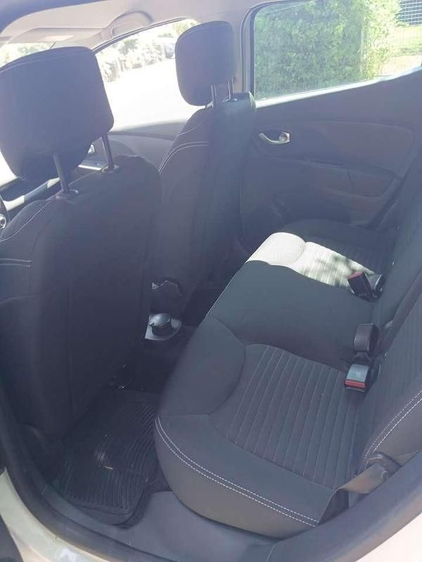 Gebraucht Renault Clio IV 90 PS (66 kW) 2017 Limousine