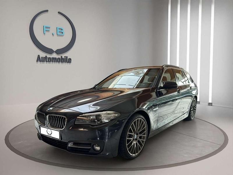 Gebraucht BMW 520 Performance 184 PS (135 kW) 2013 Grau Kombi