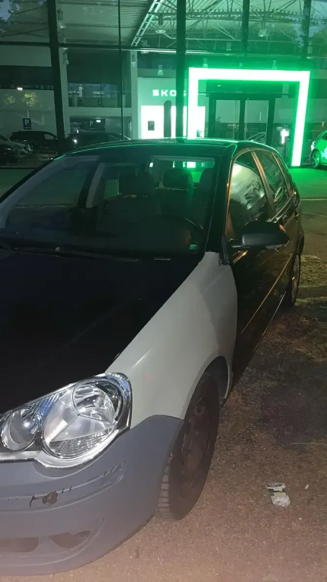 Gebraucht VW Polo 70 PS (51 kW) 2008 Schwarz Kleinwagen