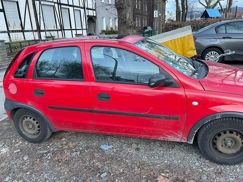 Gebraucht Opel Corsa 58 PS (42 kW) 2001 Rot Kleinwagen