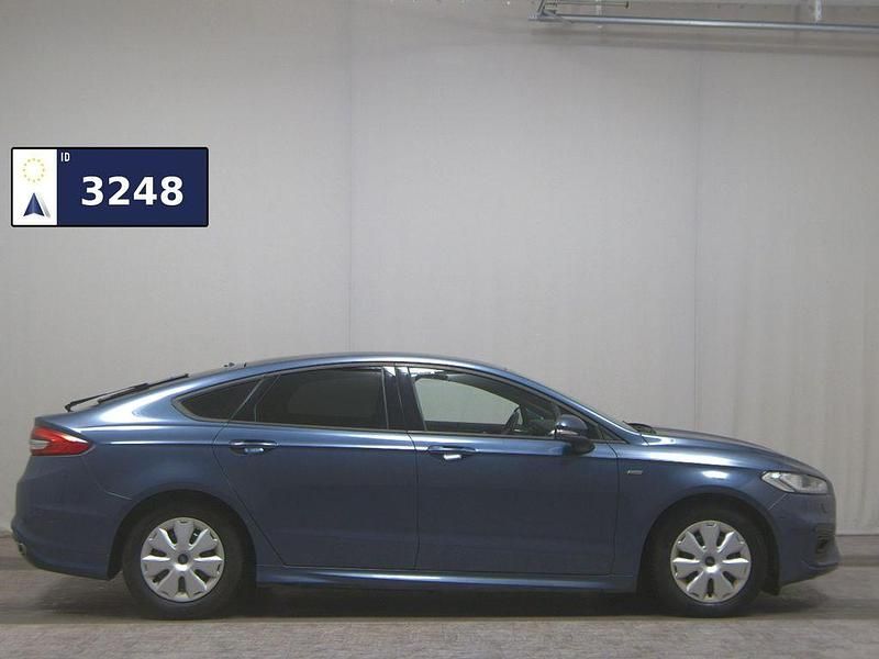 Gebraucht Ford Mondeo ST-Line 190 PS (139 kW) 2020 Chroma blau metallic Limousine