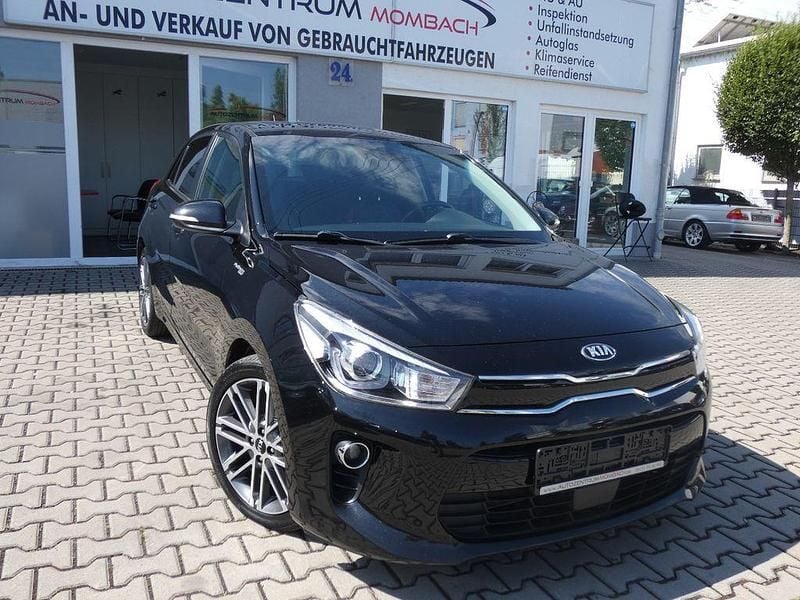 Schwarz Gebraucht 2017 Kia Rio Platinum Edition Limousine | 9.500 € (Guter Preis) - Bild 1/4