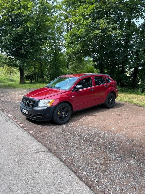 Rot Gebraucht 2009 Dodge Caliber SUV | 1.100 € (Guter Preis) - Bild 1/4