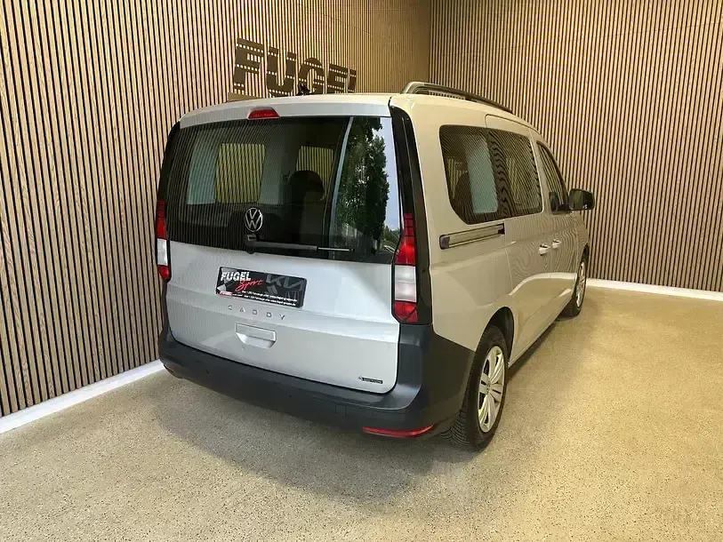 Gebraucht VW Caddy 122 PS (89 kW) 2023 Reflexsilber metallic Van / Kleinbus