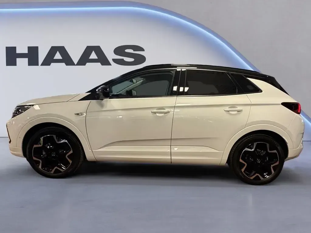 Gebraucht Opel Grandland X Ultimate 131 PS (96 kW) 2024 Weiß SUV