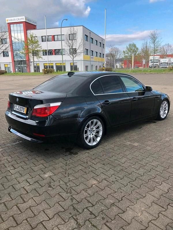 Gebraucht BMW 525 192 PS (141 kW) 2004 Limousine