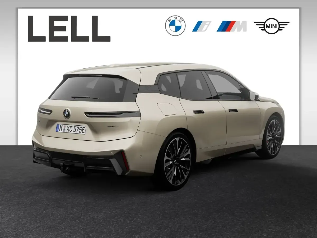 Neu BMW iX M Sport 400 kW (544 PS) 2026 Grau SUV
