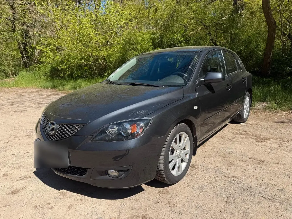 Usata Mazda 3 100 CV (73 kW) 2006 Nero Berlina