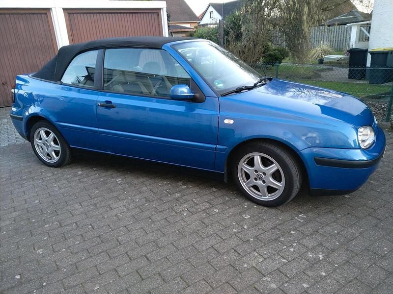Gebraucht VW Golf Cabriolet Karmann 106 PS (77 kW) 2000 Blau Cabrio