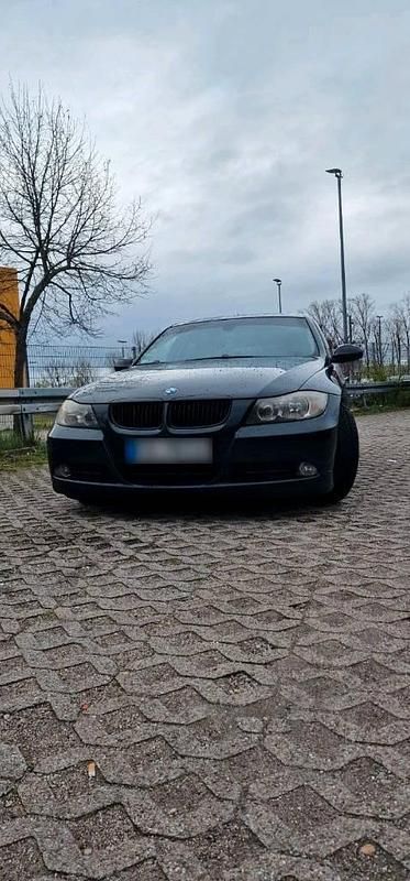 Gebraucht BMW 320 150 PS (110 kW) 2007 Kombi