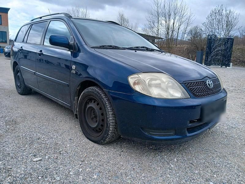 Gebraucht Toyota Corolla 90 PS (66 kW) 2003 Blau Kombi