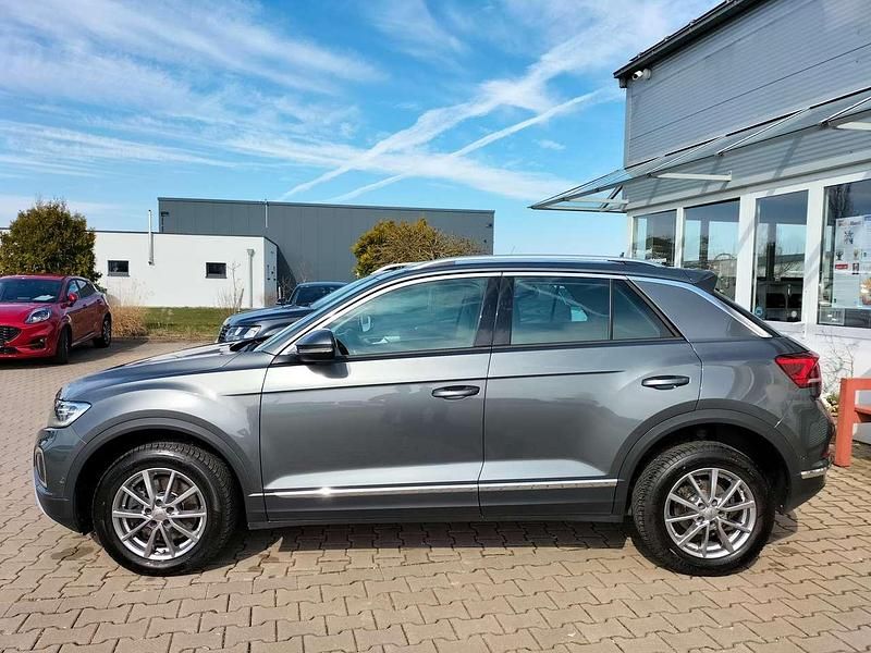 Gebraucht VW T-Roc Style 150 PS (110 kW) 2023 Indiumgrau metallic SUV
