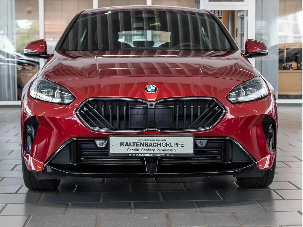 Gebraucht BMW 123 M Sport 218 PS (160 kW) 2025 Beige Kleinwagen