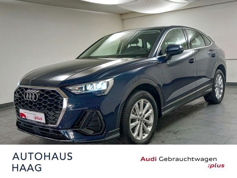 Kosmosblau metallic Gebraucht 2020 Audi Q3 Sportback Design SUV | 28.920 € (Superpreis) - Bild 1/4