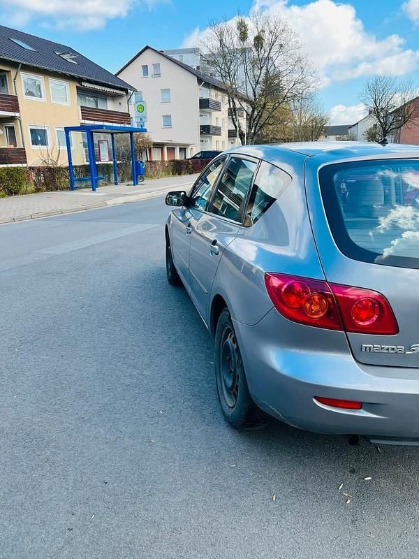 Gebraucht Mazda 3 105 PS (77 kW) 2004 Grau Kleinwagen