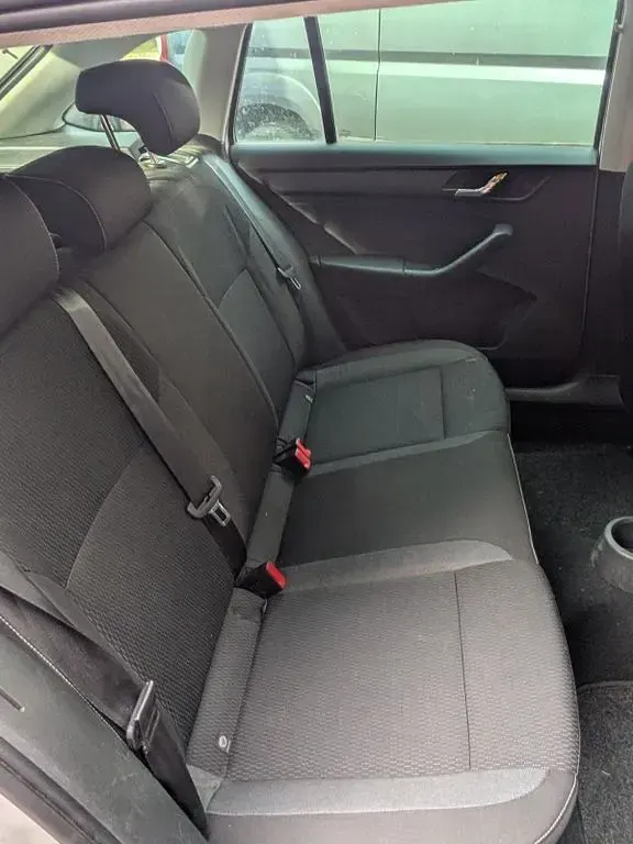 Gebraucht Skoda Rapid Ambition 86 PS (63 kW) 2014 Weiß Kleinwagen
