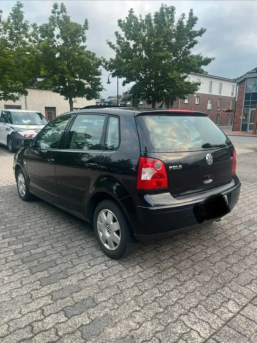Gebraucht VW Polo 75 PS (55 kW) 2002 Schwarz Limousine