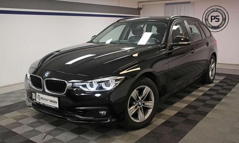 Schwarz Gebraucht 2018 BMW 318 Performance Kombi | 15.790 € (Superpreis) - Bild 1/3