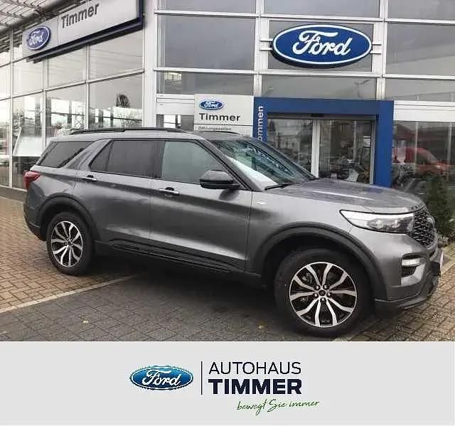 Grau Gebraucht 2022 Ford Explorer ST-Line SUV | 48.950 € (Fairer Preis) - Bild 1/4