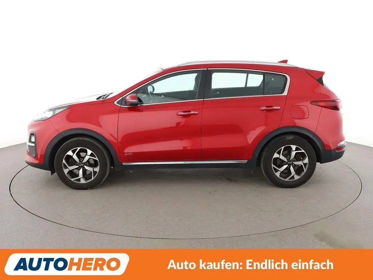 Gebraucht Kia Sportage Vision 136 PS (100 kW) 2021 Rot SUV