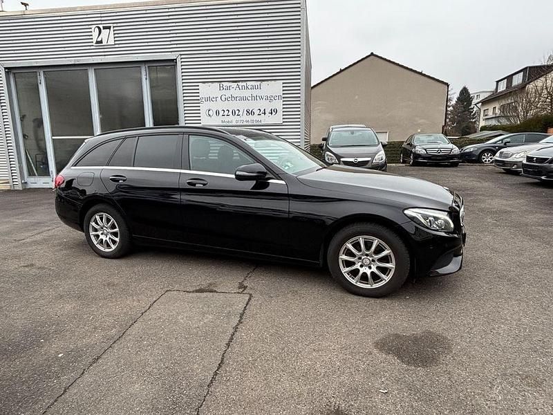 Gebraucht Mercedes C200 136 PS (100 kW) 2016 Schwarz Kombi
