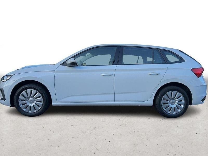 Gebraucht Skoda Scala Essence 116 PS (85 kW) 2025 Weiß Kleinwagen