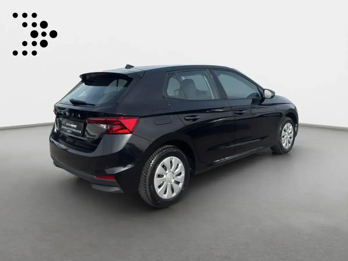 Second-hand Skoda Fabia Essence 95 CP (69 kW) 2025 Negru Hatchback