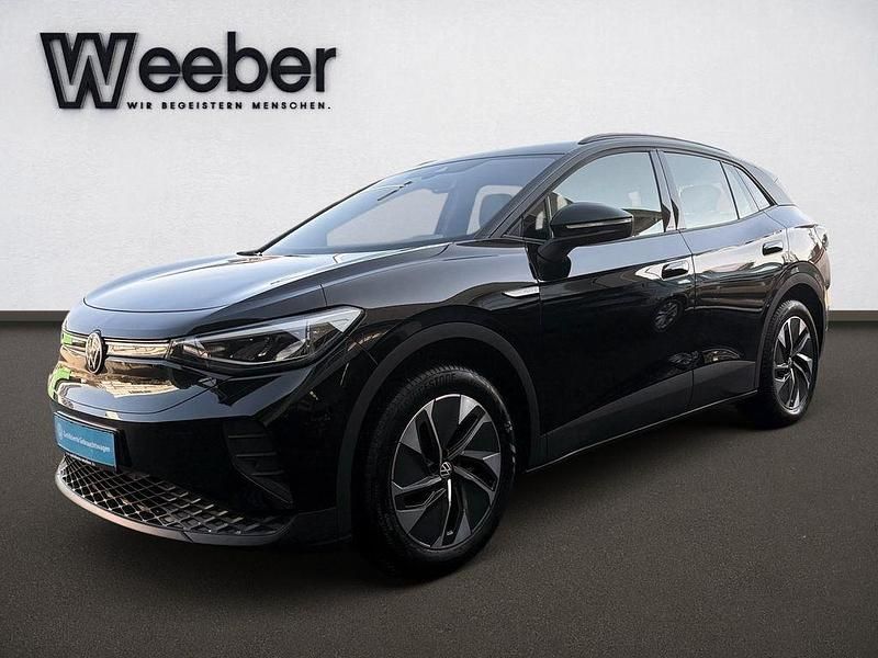 Gebraucht VW ID.4 Pure 108 kW (148 PS) 2022 Grenadillschwarz (metallic) SUV