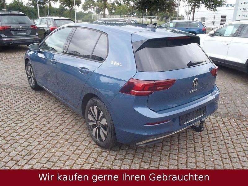 Gebraucht VW Golf VIII Goal 150 PS (110 kW) 2024 Blau Limousine