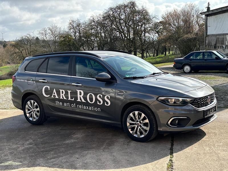 Gebraucht Fiat Tipo Lounge 120 PS (88 kW) 2020 Grau Kombi