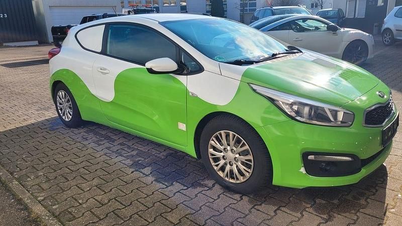 Second-hand Kia Ceed 90 CP (66 kW) 2017 Hatchback