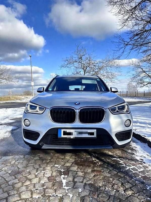 Gebraucht BMW X1 Advantage 136 PS (100 kW) 2016 Silber SUV