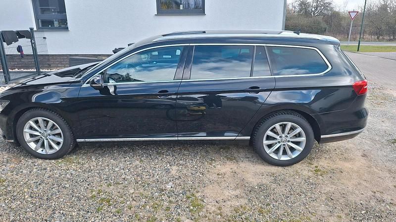 Gebraucht VW Passat Highline 190 PS (139 kW) 2016 Schwarz Kombi