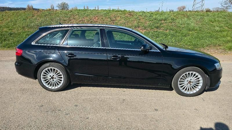 Gebraucht Audi A4 Ambiente 245 PS (180 kW) 2012 Schwarz Kombi