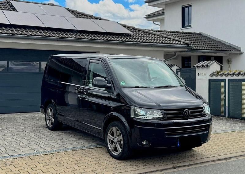 Schwarz Gebraucht 2013 VW T5 Black Edition Van | 16.850 € (Superpreis) - Bild 1/4