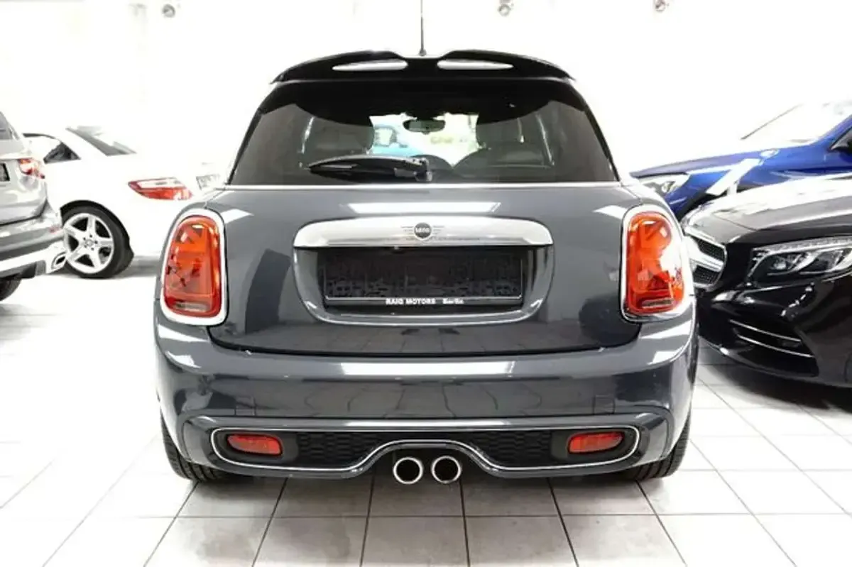 Używany Mini Cooper S 192 KM (141 kW) 2018 Szary Hatchback