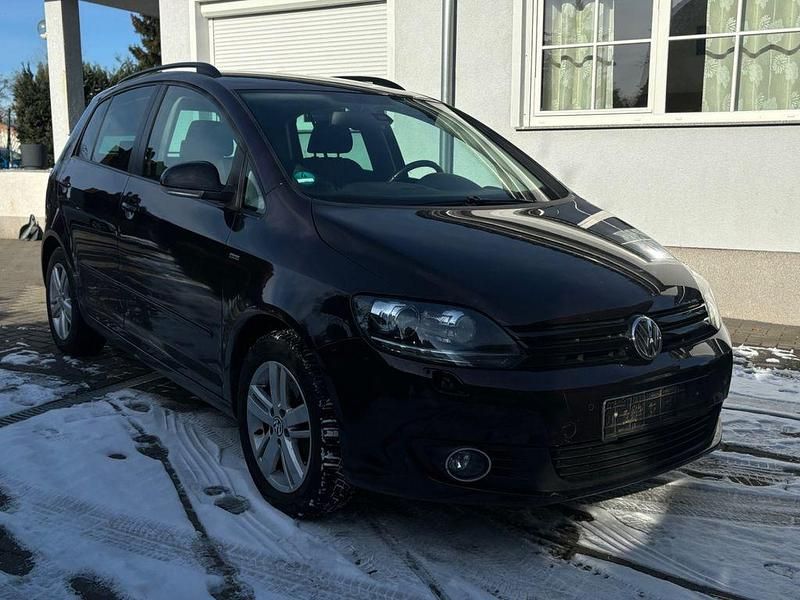 Gebraucht VW Golf VII Match 122 PS (89 kW) 2013 Rot Limousine