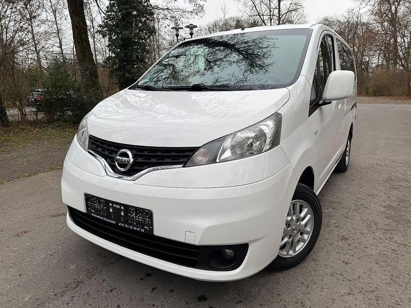 Weiß Gebraucht 2013 Nissan Evalia Tekna Van / Kleinbus | 13.490 € (Teuer) - Bild 1/4