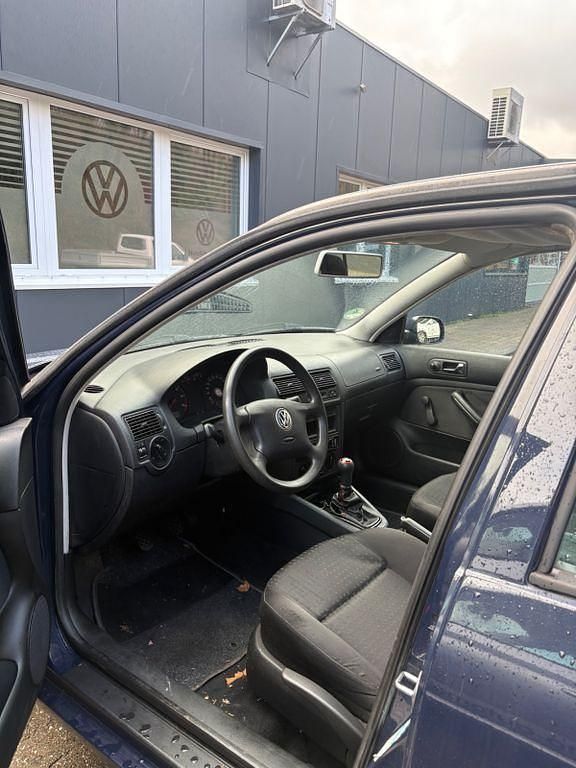 Gebraucht VW Golf IV Basis 105 PS (77 kW) 2000 Blau Limousine