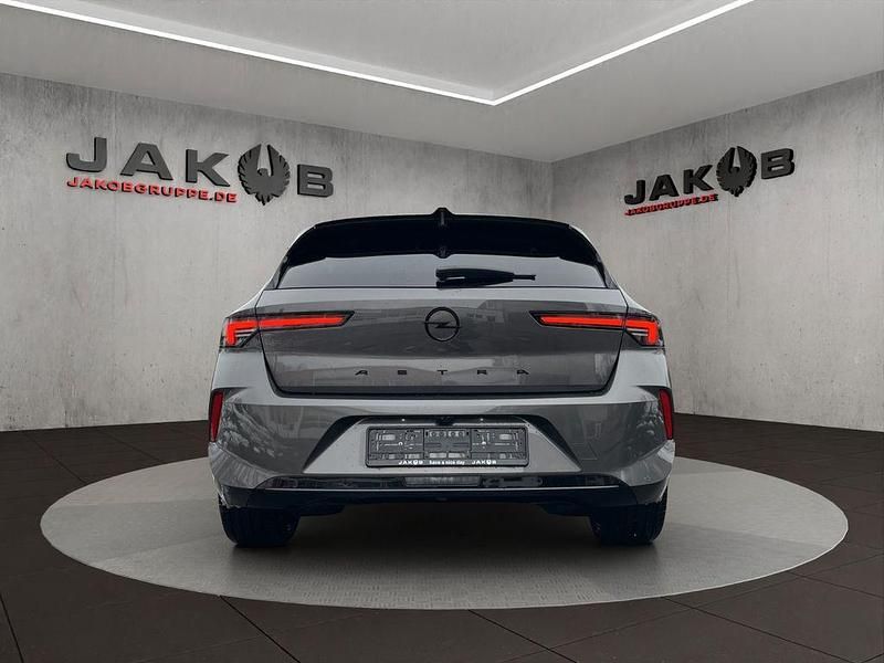 Gebraucht Opel Astra 131 PS (96 kW) 2023 Grau Limousine