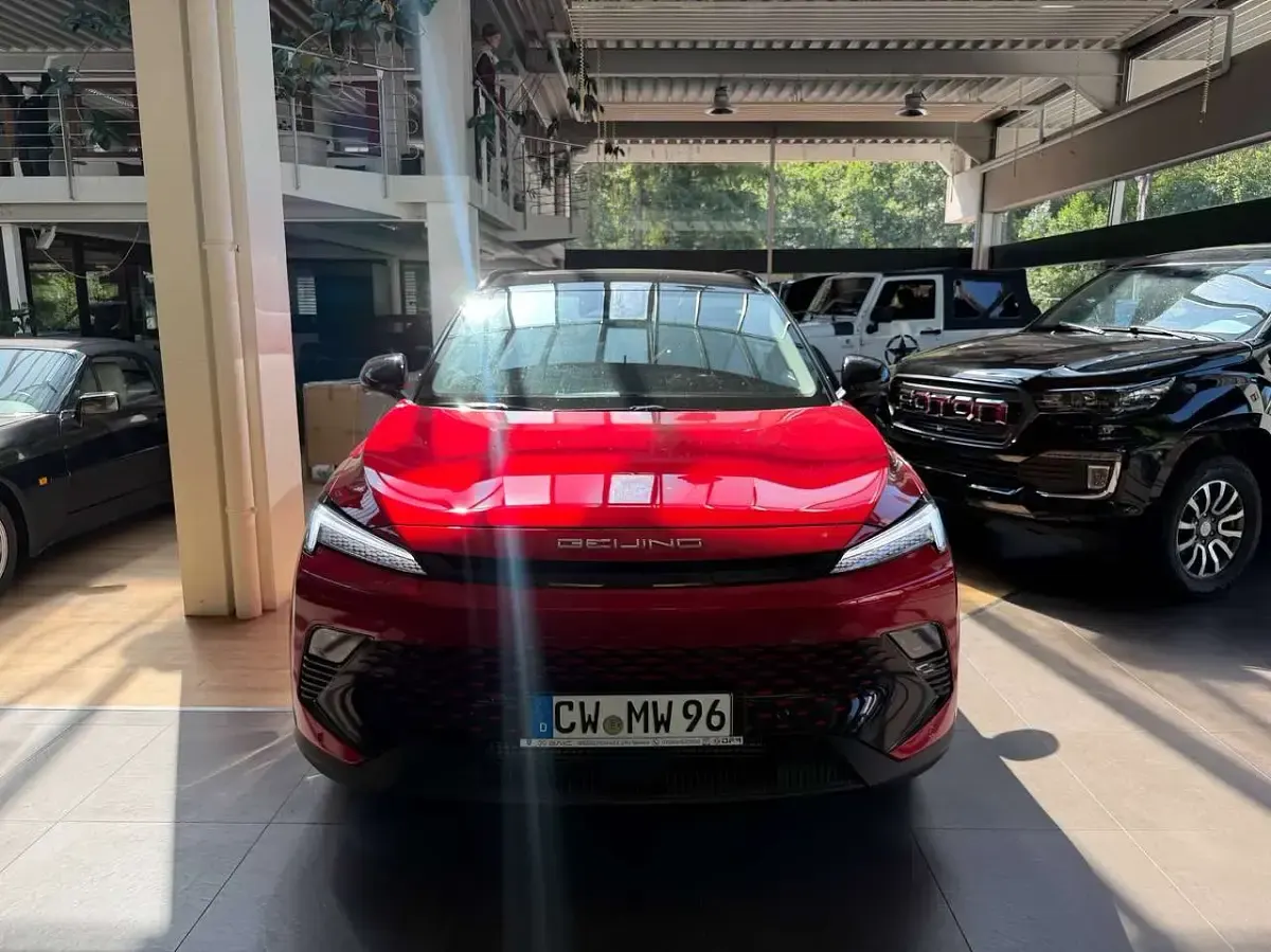 Gebraucht Baic X55 177 PS (130 kW) 2026 Rot SUV