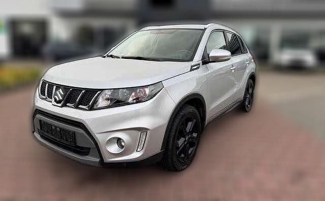 Gebraucht Suzuki Vitara 140 PS (102 kW) 2016 Silber metallic SUV